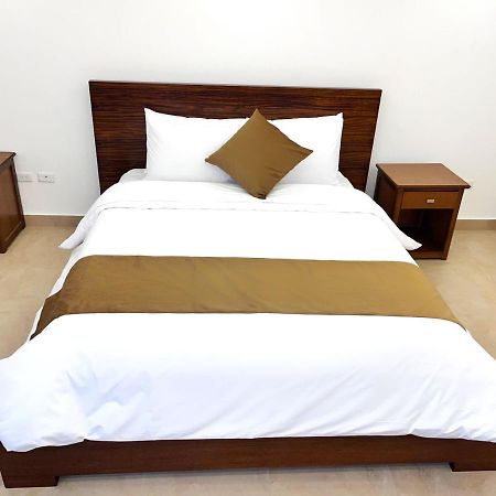 Airos Hotel 바뇨스 외부 사진