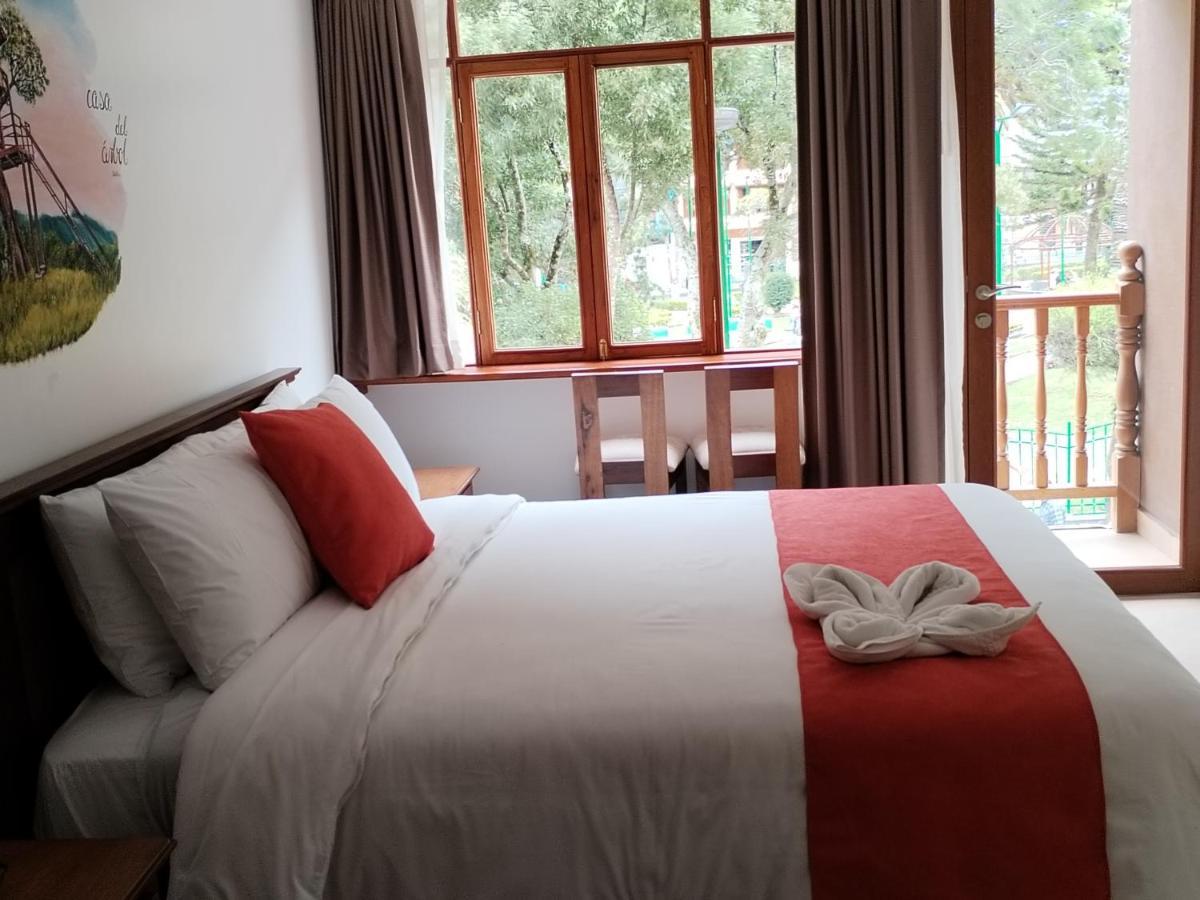 Airos Hotel 바뇨스 외부 사진