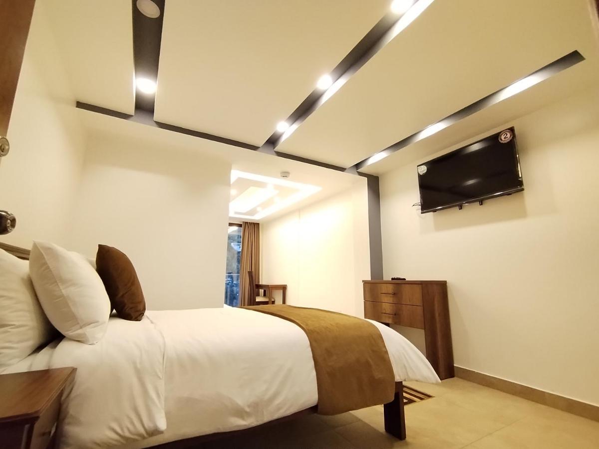 Airos Hotel 바뇨스 외부 사진